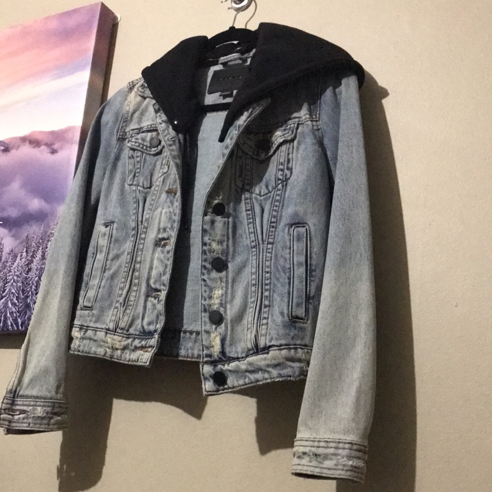 Blank NYC Destruct Denim Jacket NEW - Picture 7 of 12